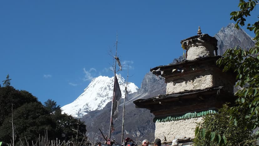 Manaslu-Larkya Pass Trek