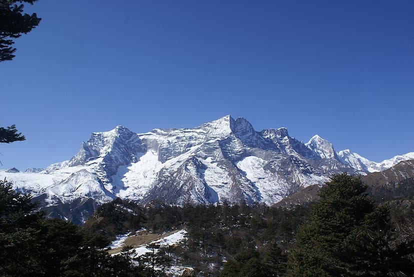 Kongde Peak Climbing