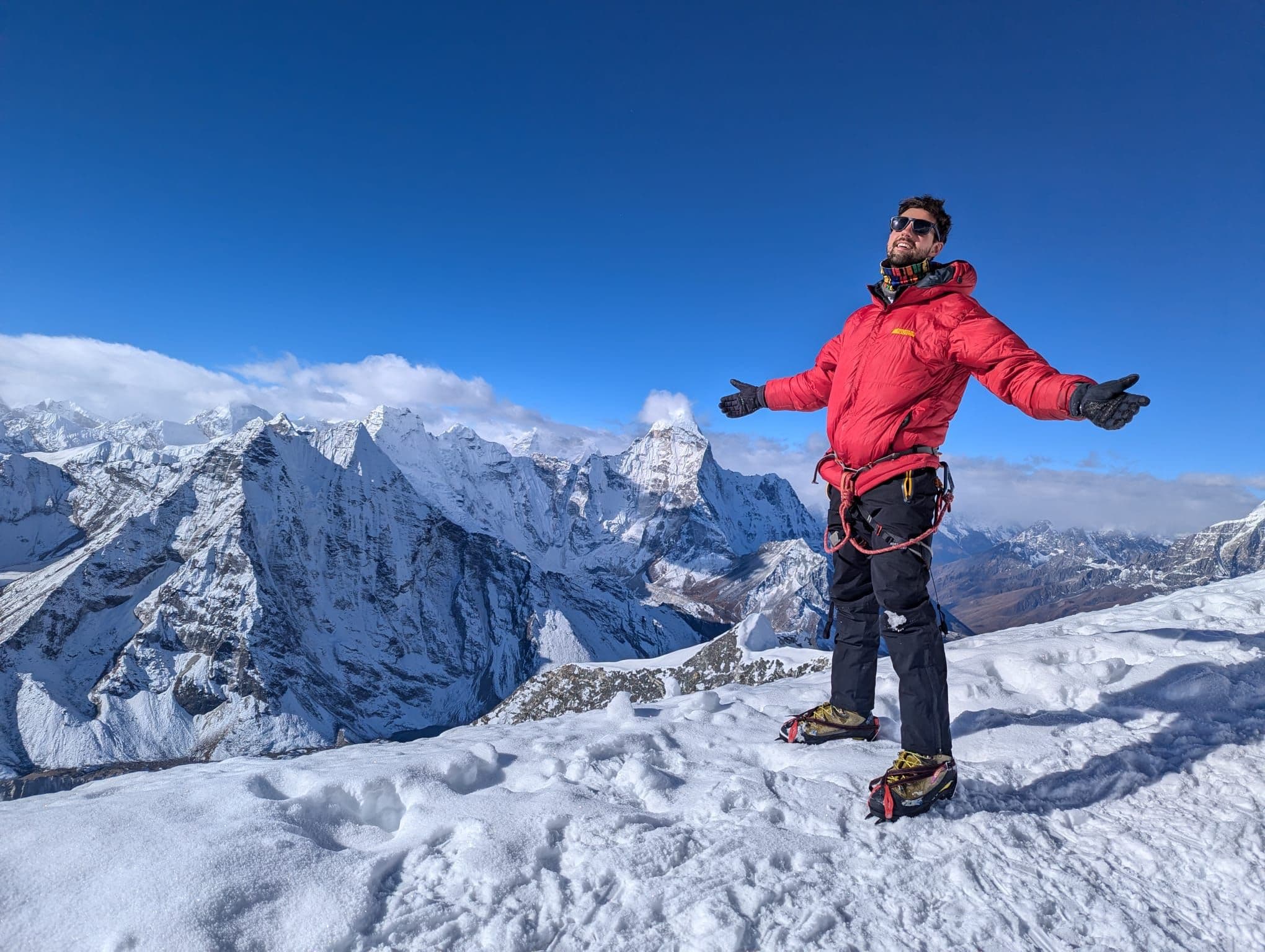 Willing Record changer in Everest 2026