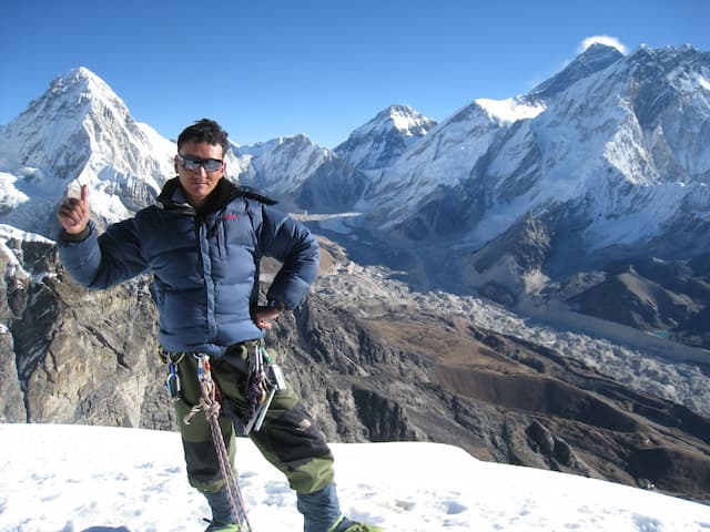 Day 1 - Lobuje High Camp to Lobuje Peak Summit (6,119 m) & Return to High Camp/Base Camp