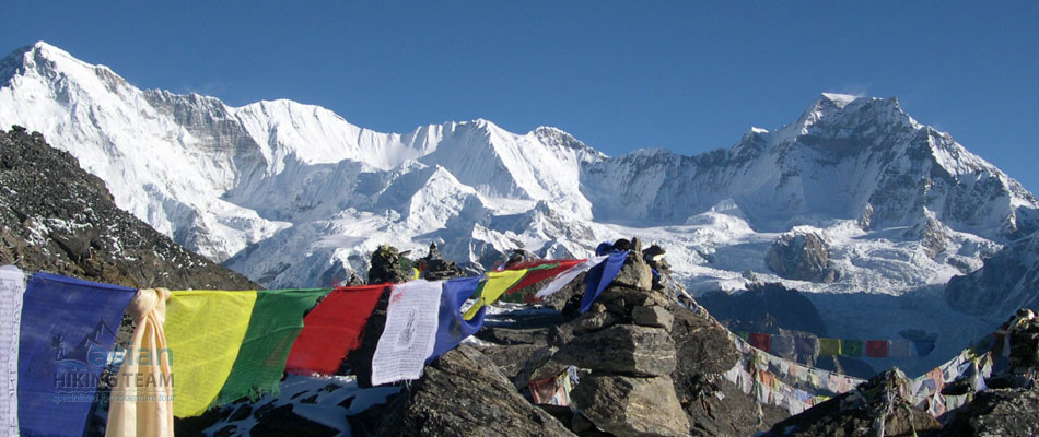 Three Passes Trekking in Everest
